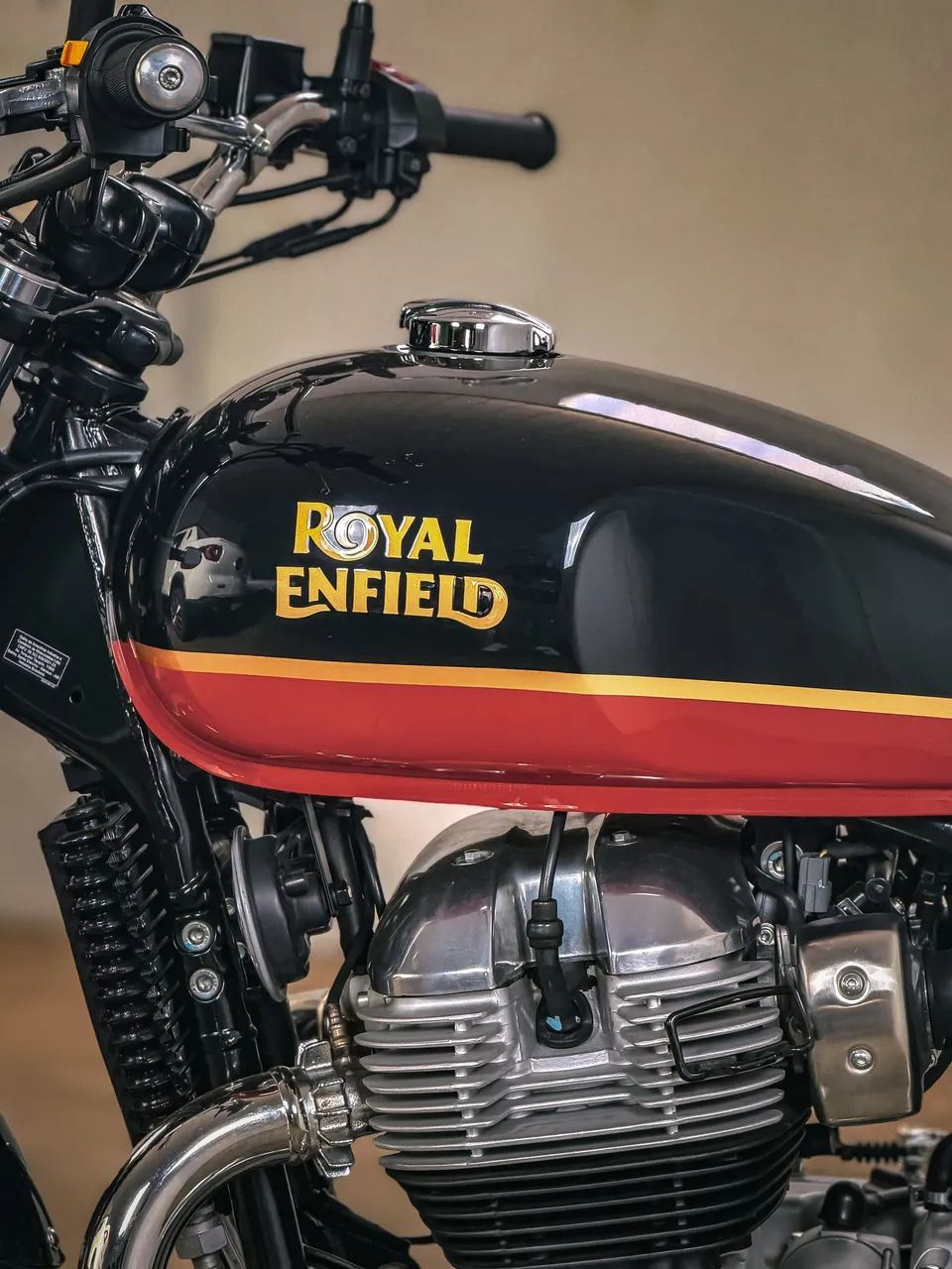 ROYAL ENFIELD INTERCEPTOR 650 - 2024  - Foto 2