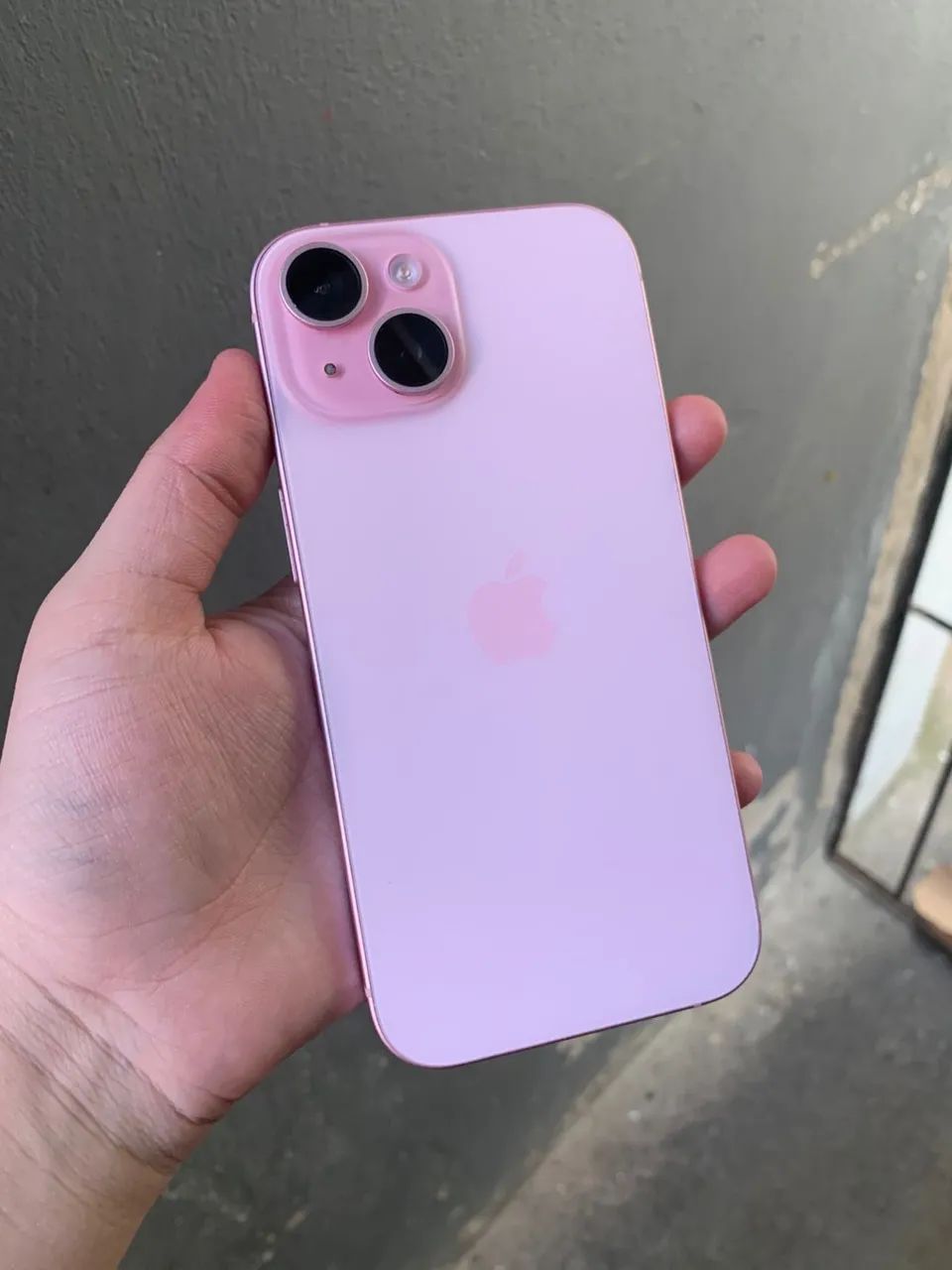 Iphone 15, rosa 128gb - Foto 2