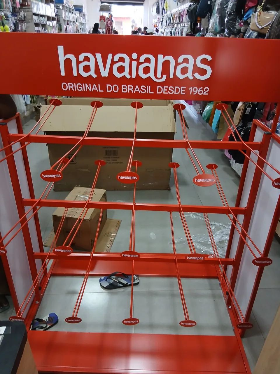 Expositor de havaianas - Foto 3