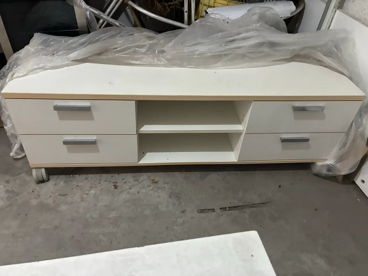 Tok&Stok TV Stand