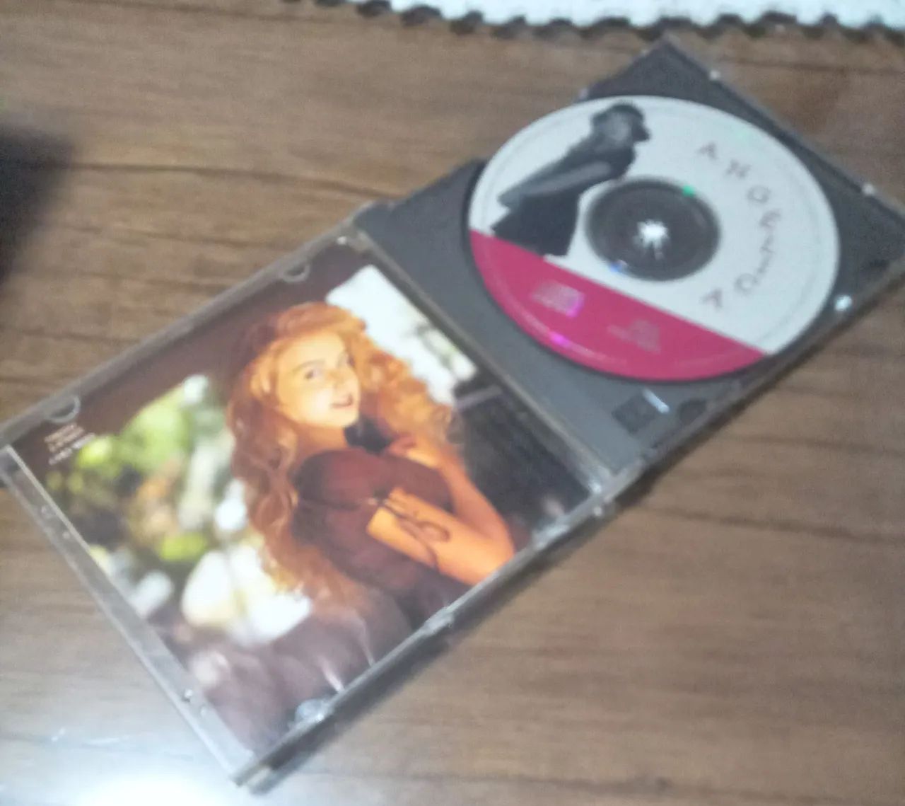 CD raro Angélica 1994 com poster original da época - Foto 3