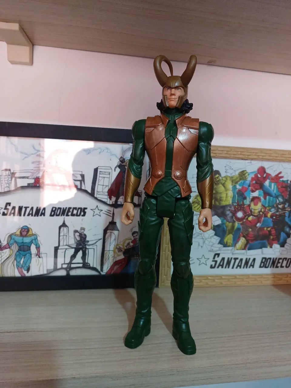 Loki 30 cm original marca Hasbro  - Foto 2