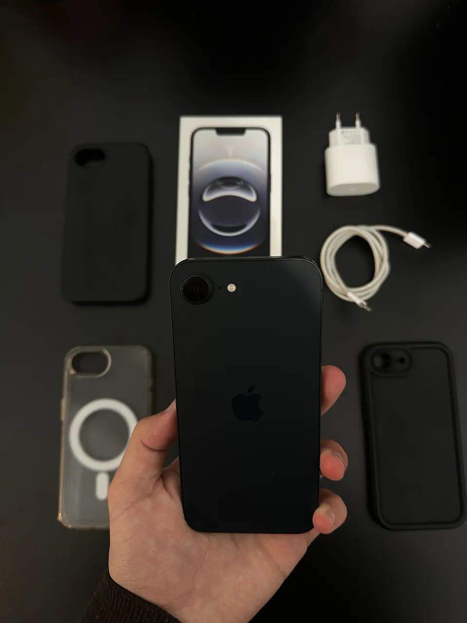 iPhone 16E  - Foto 2
