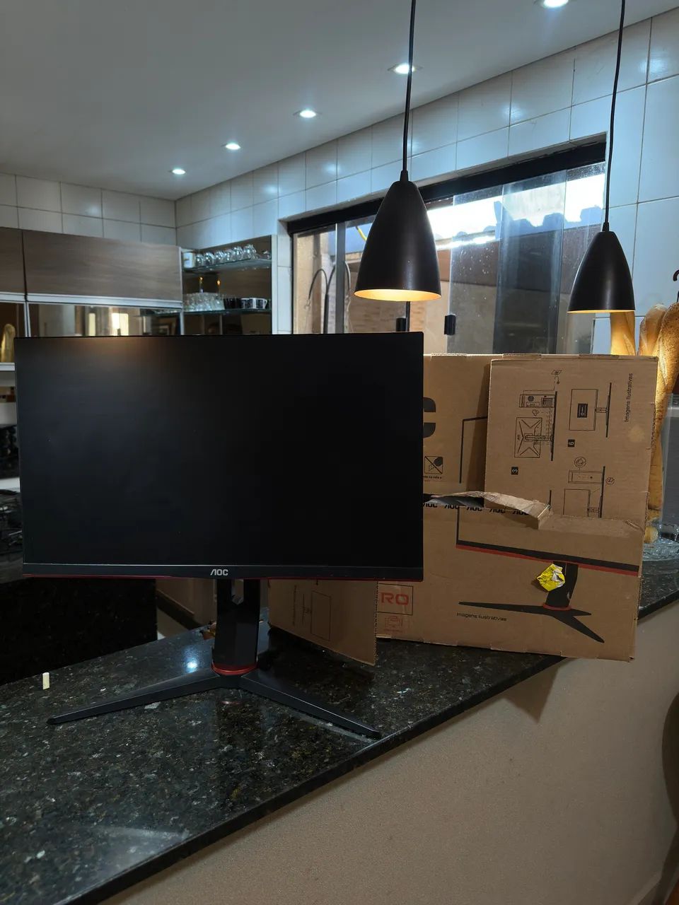 Monitor AOC HERO