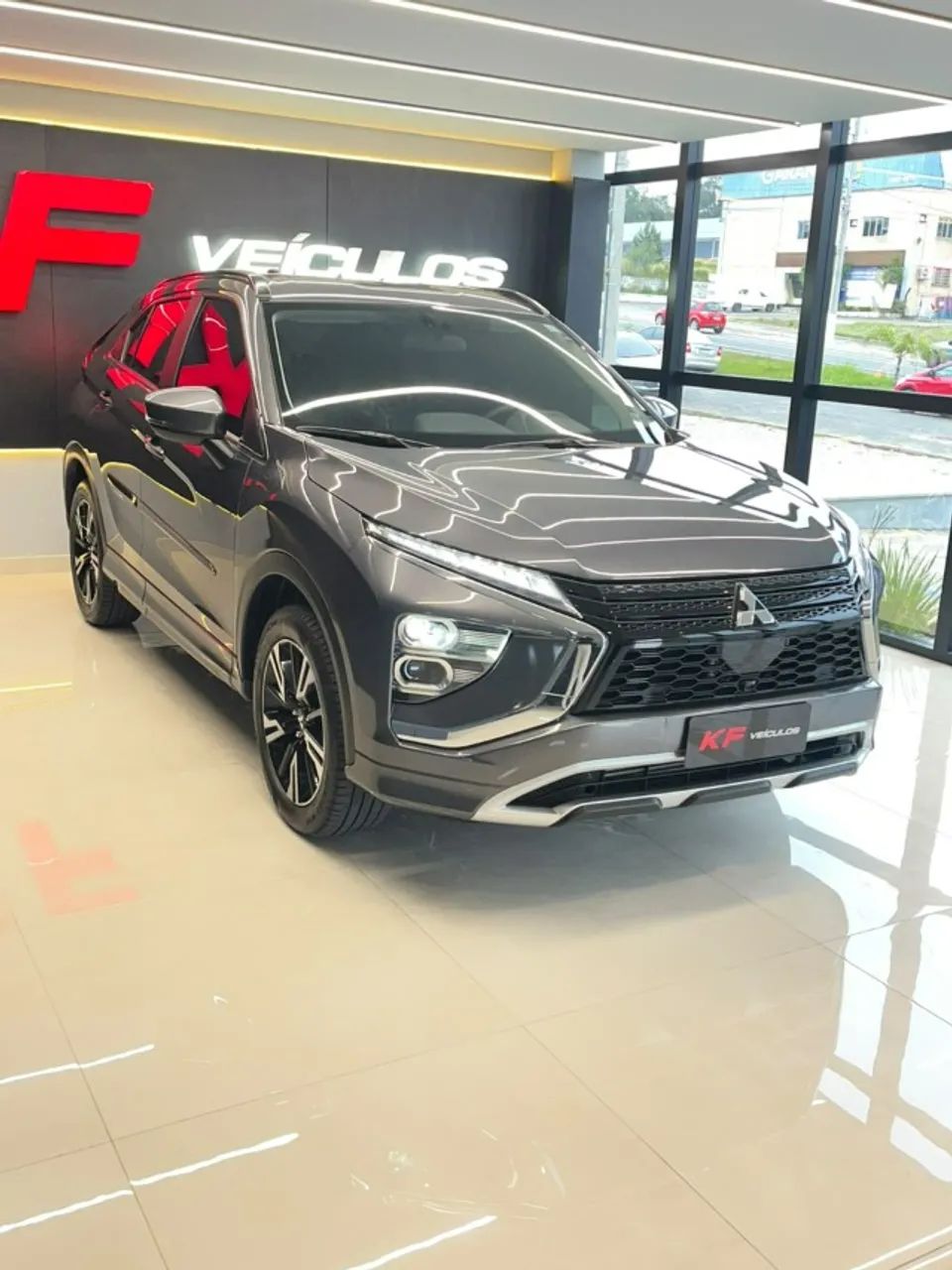 Mitsubishi Eclipse Cross HPE 1.5 16V 165cv AUT 2025 - Foto 5