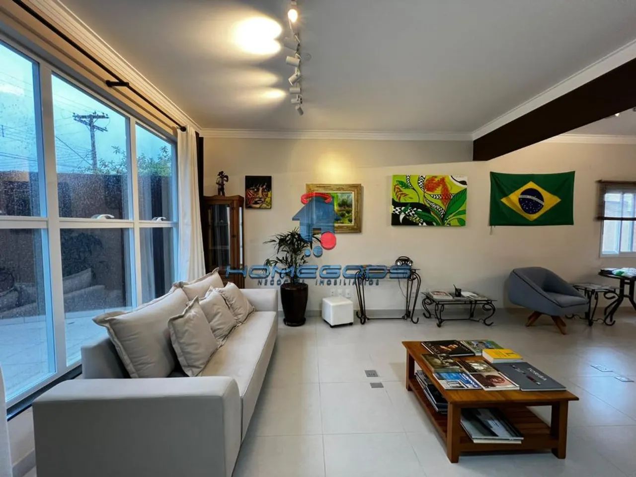 Casa comercial e residencial à venda com 400m² construídos, 4 suítes, 3 pavimentos com esp - Foto 3