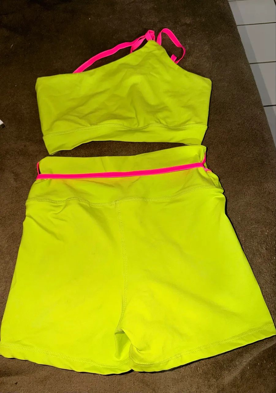 Conjunto de academia  - Foto 2