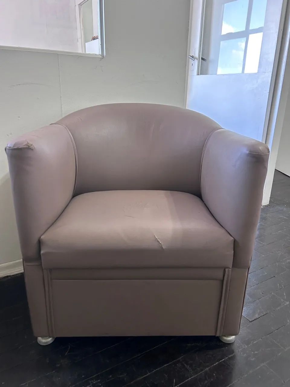 POLTRONA ESCRITÓRIO RECEPÇÃO 