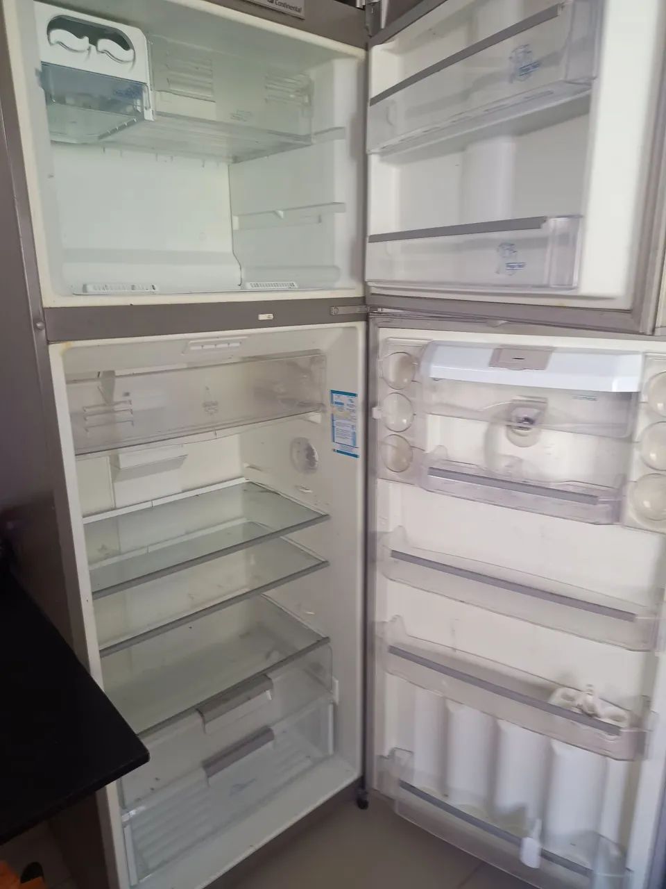 Geladeira continental 