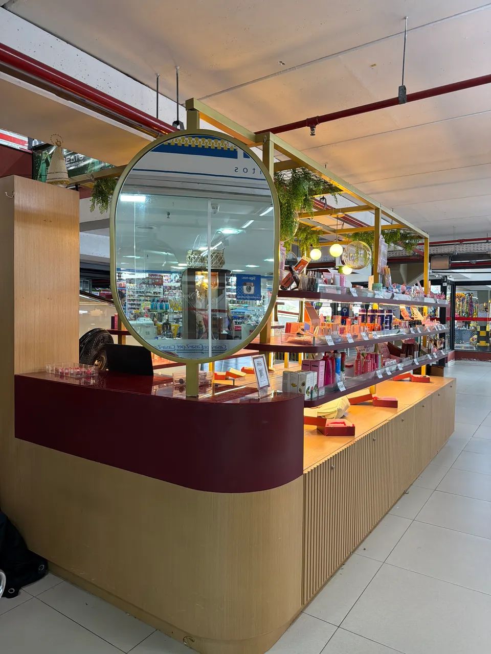 Quiosque de maquiagem - Foto 4