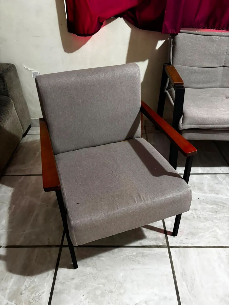 Sofá Completo em Perfeito Estado - Foto 4