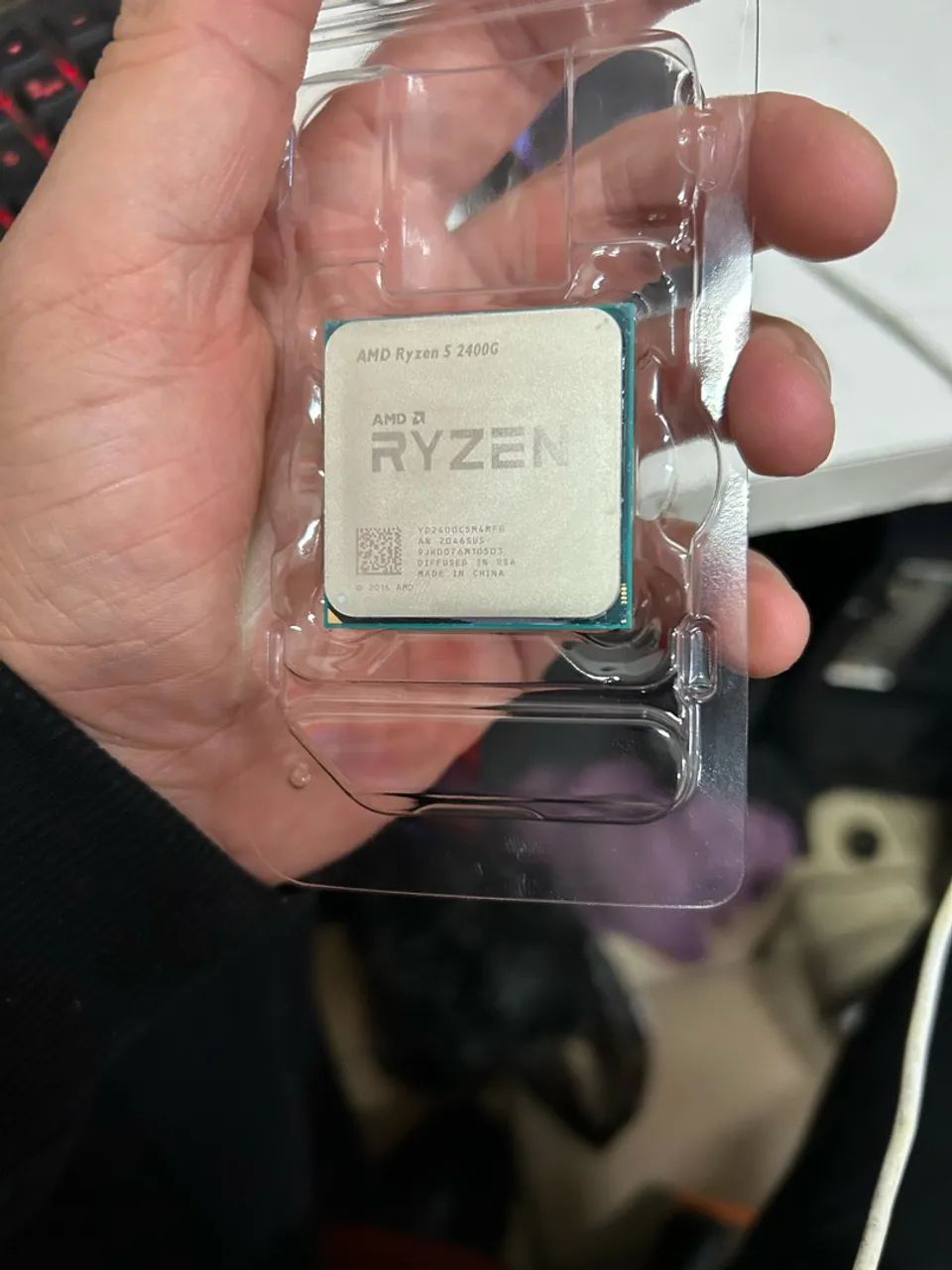 AMD Ryzen 5 2400G