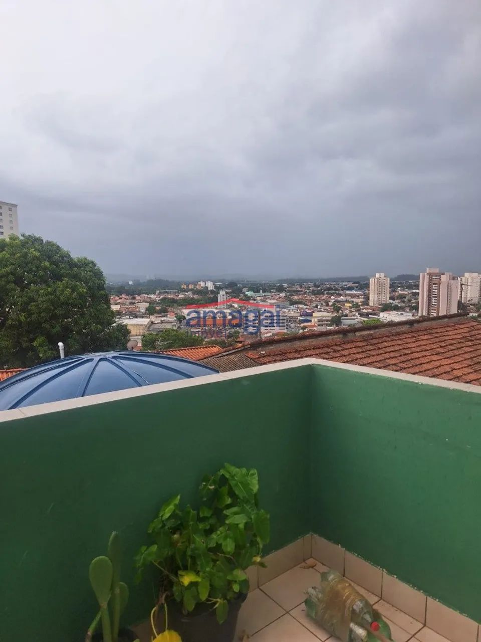Casa à venda no Centro de Jacareí