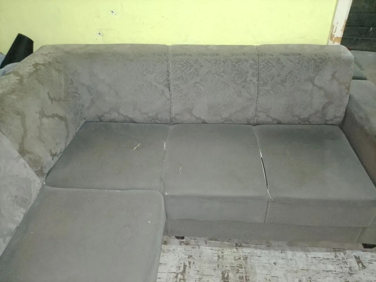 Sofá L grande para reforma  - Foto 3