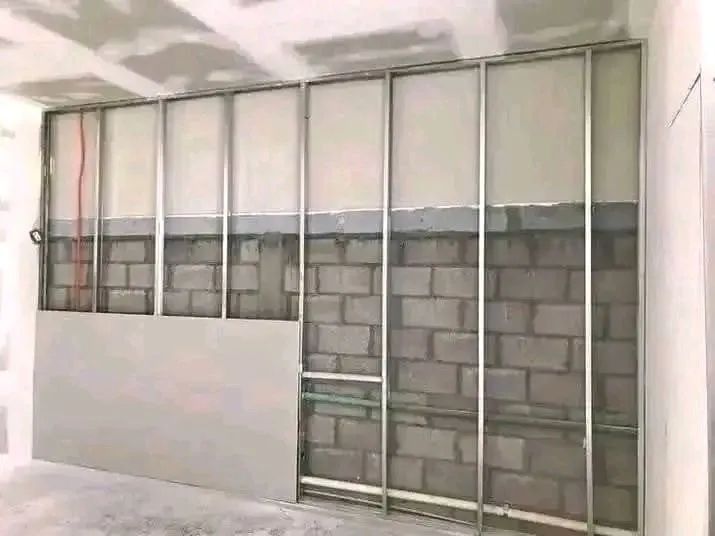 Instalação, fechamento em Drywall 