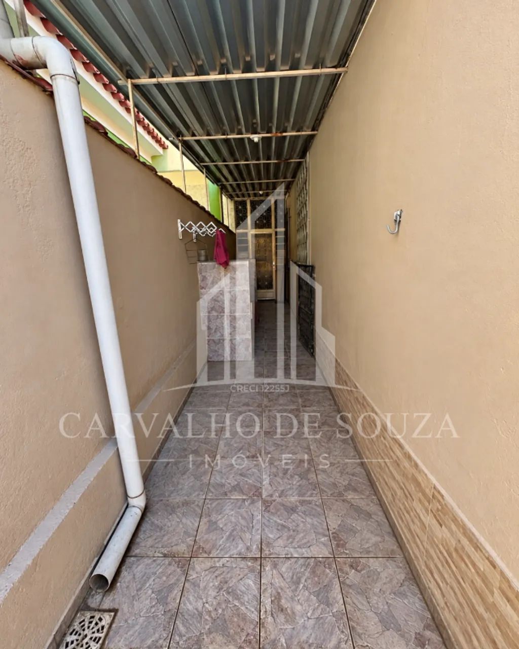 Casa em Marechal Hermes - 2 quartos para locação - Foto 4
