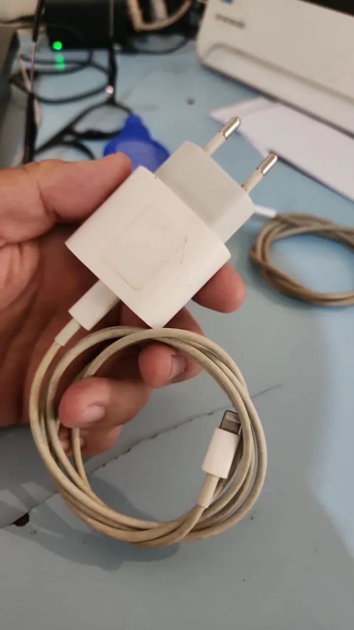 Carregador Apple iPhone iPhone 14 e 16..