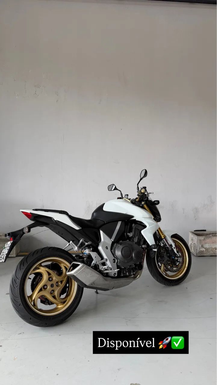 Honda CB 1000R Ano 2014  - Foto 4