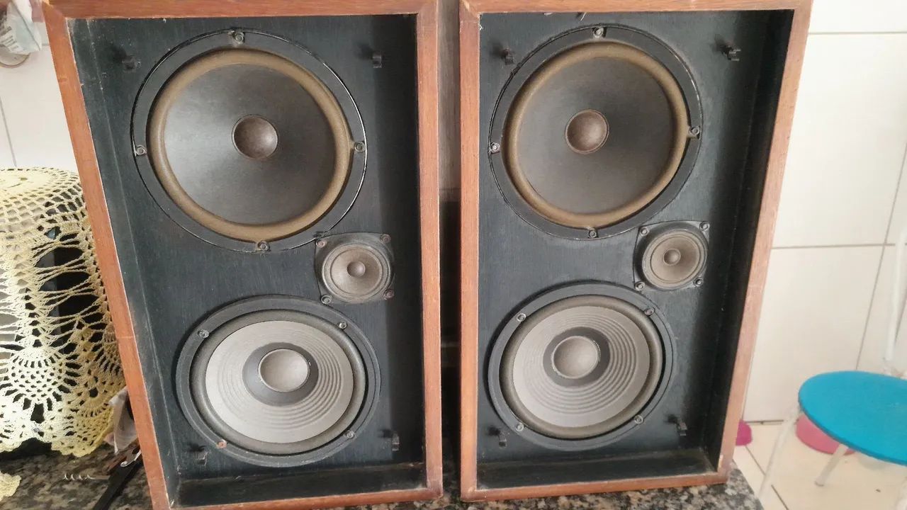 Caixas acústicas Gradiente mini oito 