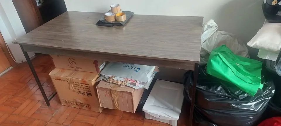 Mesa Retangular com 02 bancos e almofadas - Foto 2