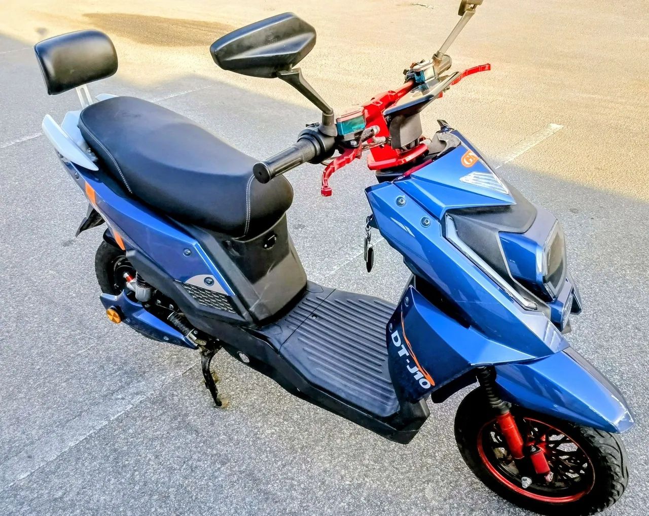 SCOOTER ELÉTRICA DT-J10 