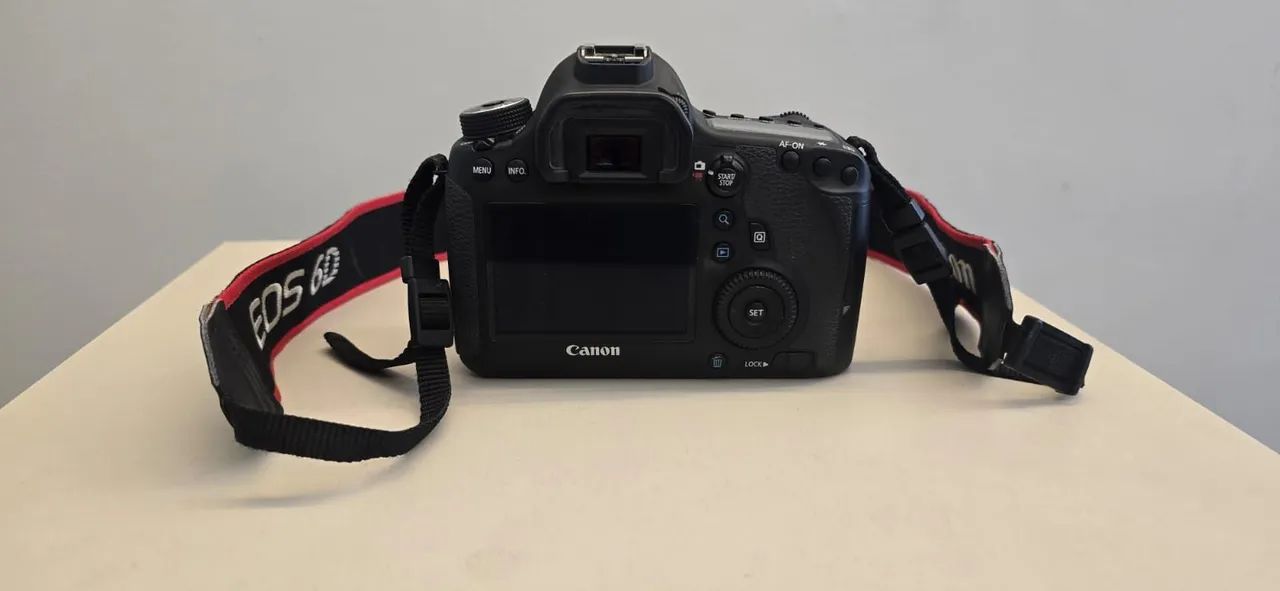 Canon   EOS 6D - Foto 2