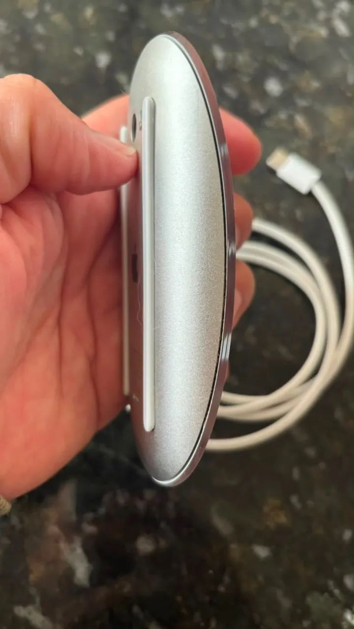 Magic Mouse APPLE- NOVO - Foto 5