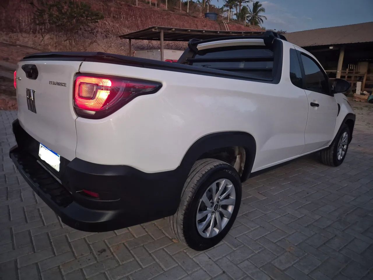 Fiat Strada Endurance 1.4 Flex 8V CS Plus 2023 - Foto 3