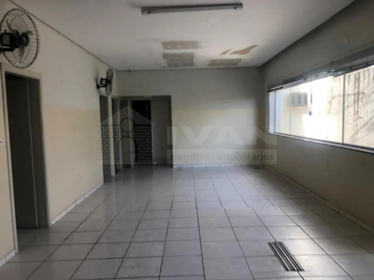 Casa comercial para locação no bairro Centro - Foto 3
