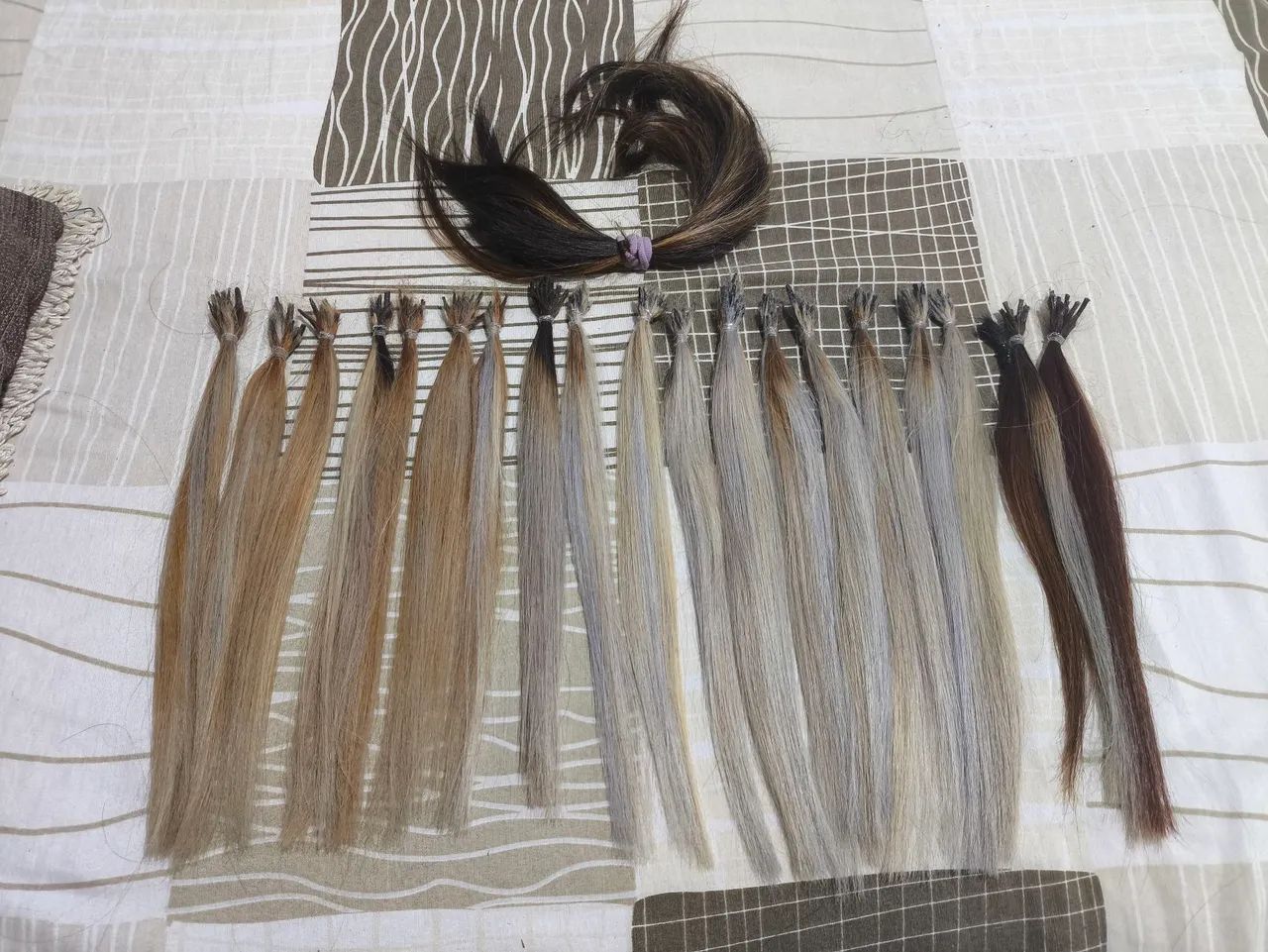 Cabelos loiro humano 30cm 109 g - Foto 5