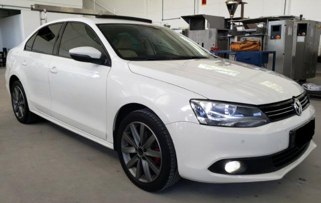 Jetta 2.0 Automático 11/12 Comfortline Tiptronic interior caramelo com teto solar - Foto 2