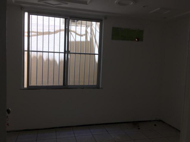 Casa plana,próximo avenida Godofredo Maciel,ótima Localização - Foto 12