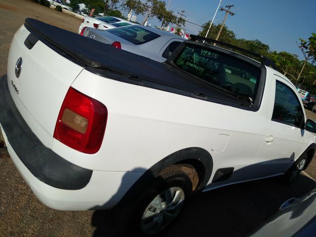 Vendo Saveiro cs 1.6 completo 12/13
