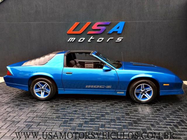 CHEVROLET CAMARO IROC Z 1985 - PLACA PRETA - Foto 3