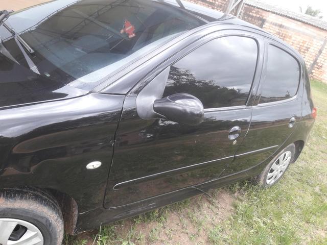 Vende-se carro ou troca. - Foto 13