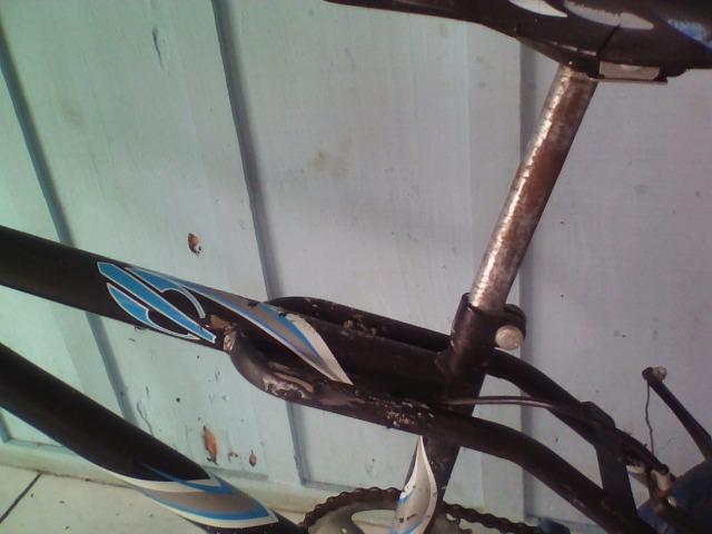 Vende-se Bicicleta Aro 20 - Foto 6