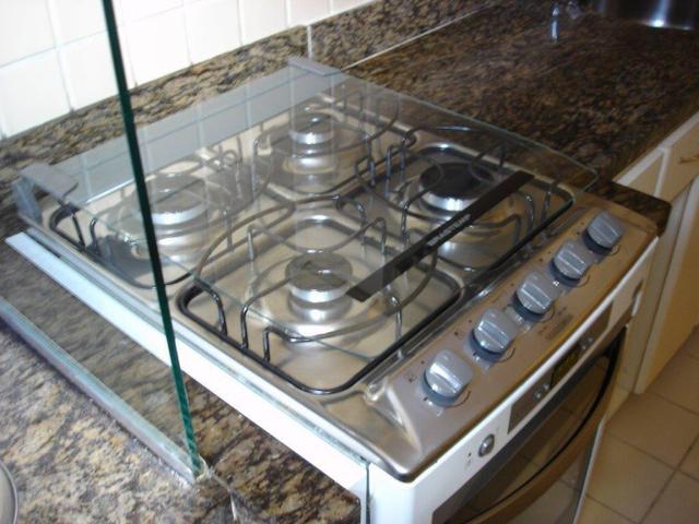 Aluga-se Apt. tipo FLAT - Novo Mobiliado - Imperdível! - Foto 12