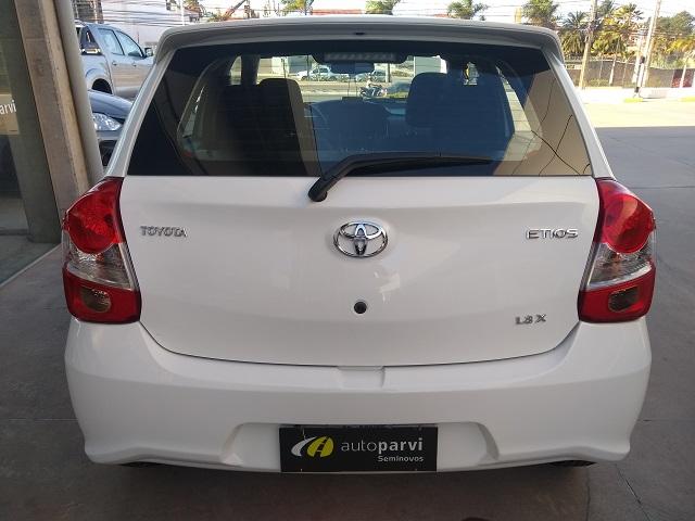 TOYOTA ETIOS 1.3 X 16V FLEX 4P MANUAL - Foto 10