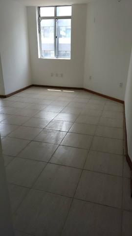 Sala linda com 80 metros quadrados no coração do Meier - Foto 2