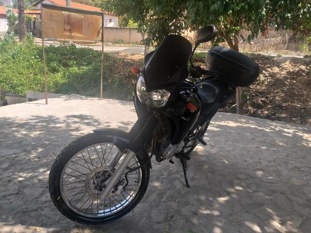 Vendo ou aceito troca como moto menor com volta pra mim - Foto 3
