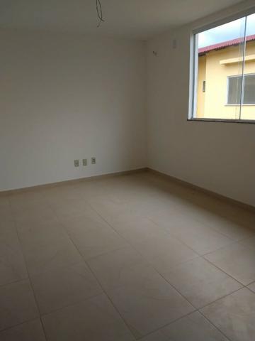 Ampla casa com 3 quartos, sendo 1 suíte, 3 banheiros, no bairro Engenho em Itaguaí - Foto 4