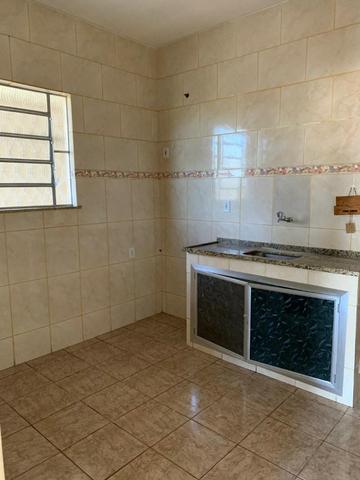 Casa de 2 quartos para locação no parque felicidade - Foto 4