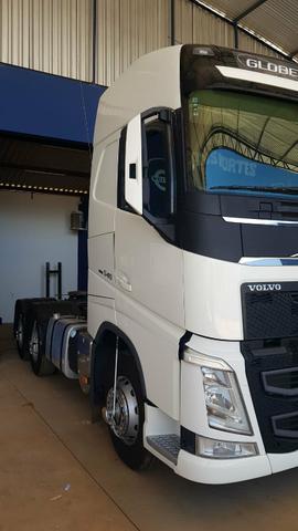 Volvo FH 540 6x4 ano 2016 $370mil - Foto 2