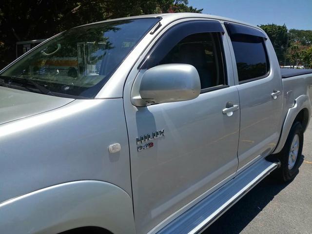 Toyota Hilux - Foto 6