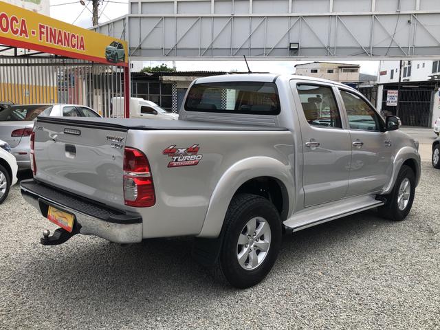 Toyota Hilux SRV 3.0 Diesel 2012-2013 - Foto 6