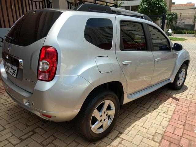 Duster Dynamique 2.0 automático com apenas 33 mil km única dona - Foto 9