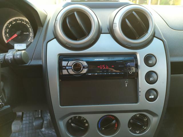 Lindo Fiesta Rocam 1.6 2014 - Foto 9