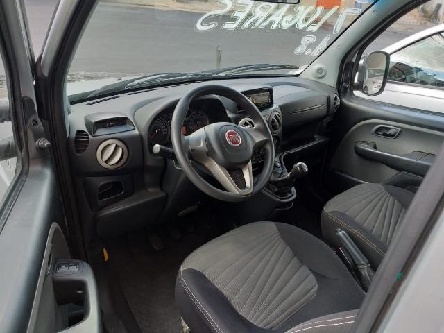 Fiat Doblo Essence 1.8 7 Lugares Com Baixa KM - Foto 5