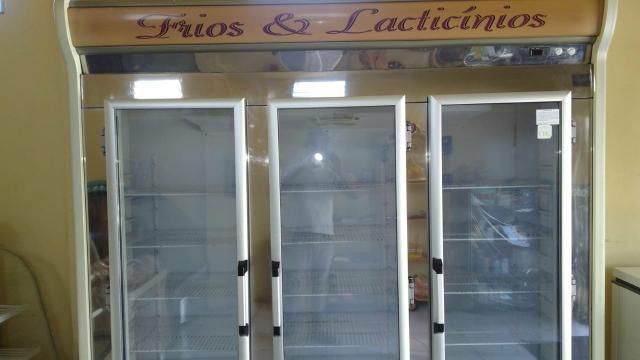 Vendo maquinário completo de padaria