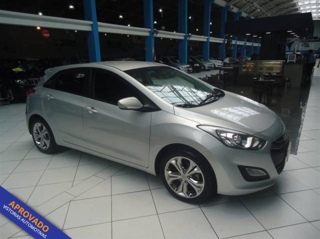 HYUNDAI I30 1.8 4P AUTOMATICO - Foto 2